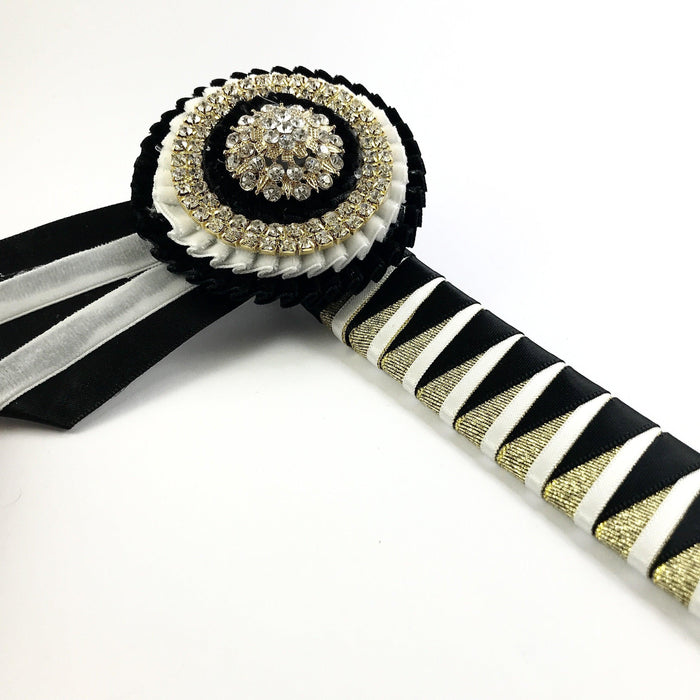 Show browband with rosettes